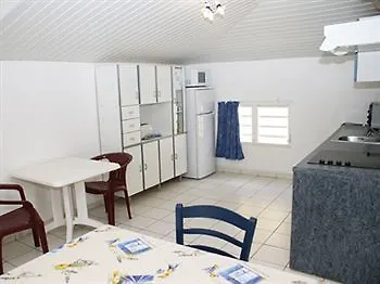 Les Creolines Aparthotel Sainte-Luce